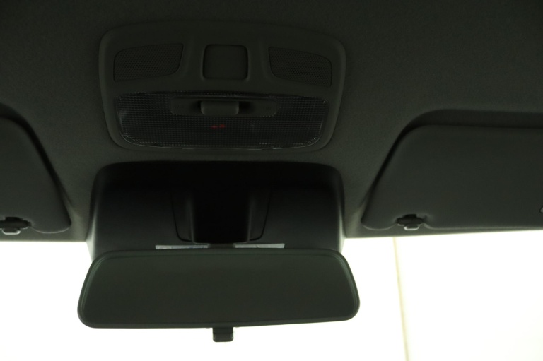 Suzuki Ignis - 1.2 Smart Hybrid Style 33