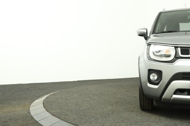 Suzuki Ignis - 1.2 Smart Hybrid Style 36