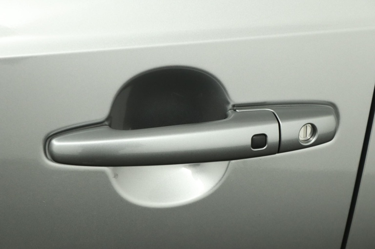 Suzuki Ignis - 1.2 Smart Hybrid Style 39