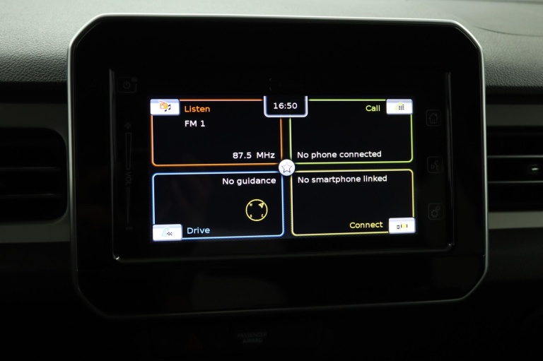 Suzuki Ignis - 1.2 Smart Hybrid Style 61