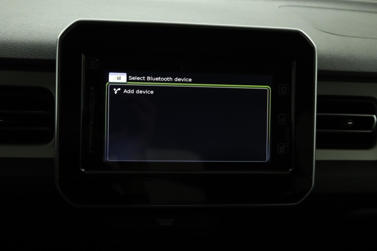 Suzuki Ignis - 1.2 Smart Hybrid Style 63