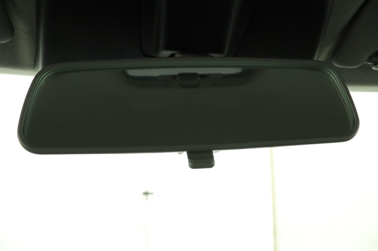 Suzuki Ignis - 1.2 Smart Hybrid Style 65