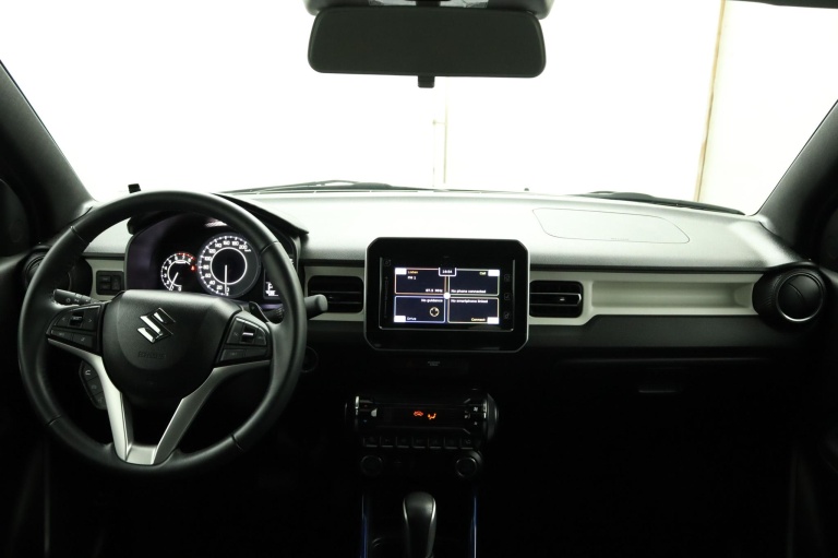 Suzuki Ignis - 1.2 Smart Hybrid Style 68