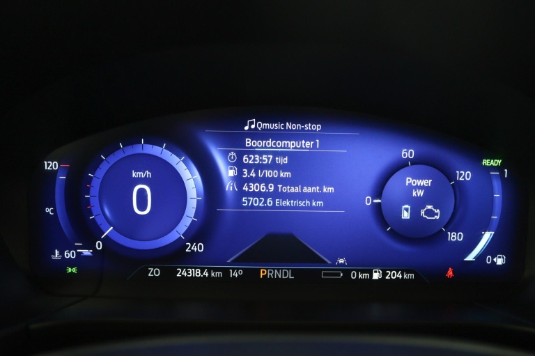 Ford Kuga - 2.5 PHEV Vignale 10