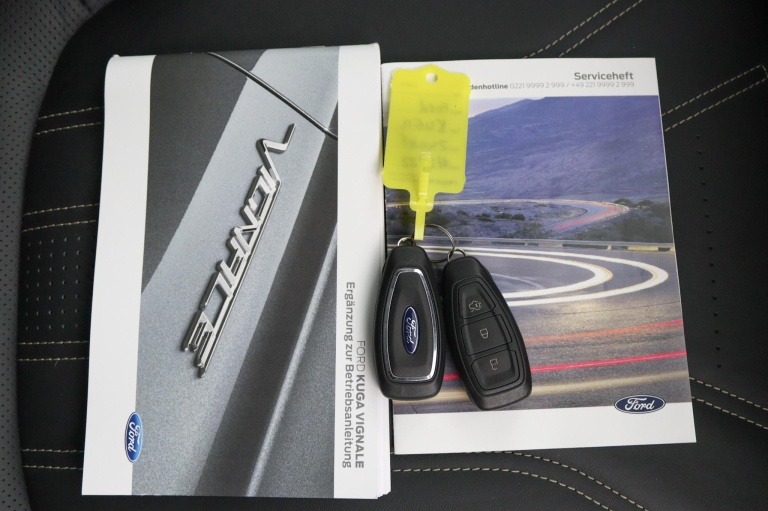 Ford Kuga - 2.5 PHEV Vignale 14