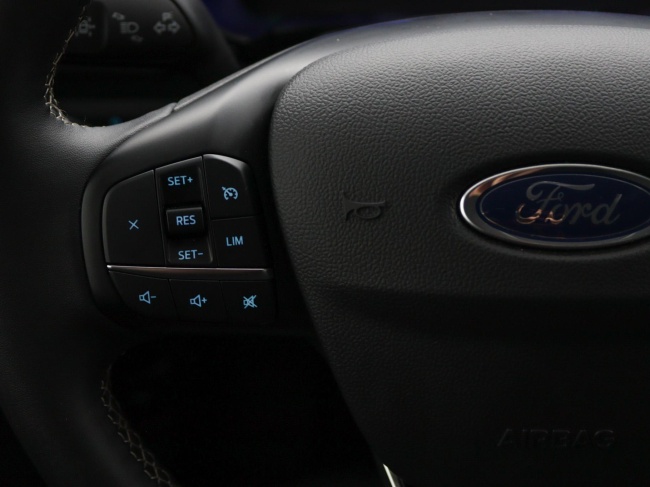 Ford Kuga - 2.5 PHEV Vignale