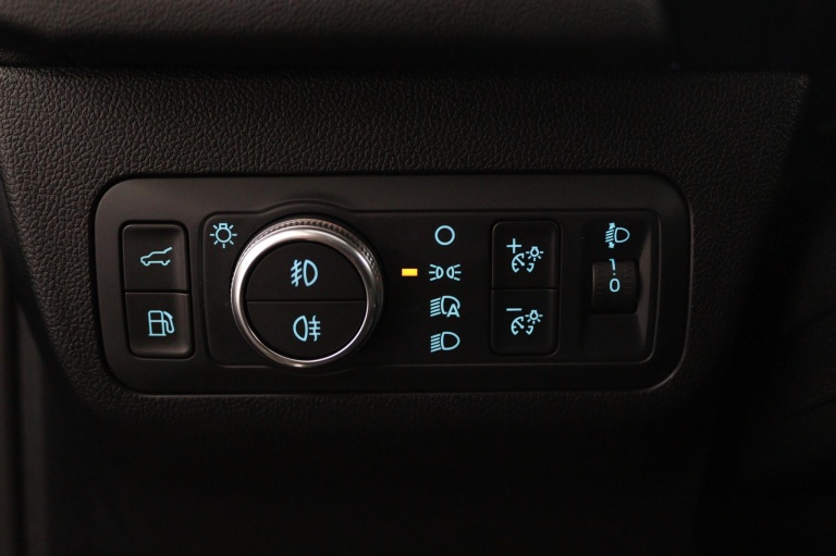 Ford Kuga - 2.5 PHEV Vignale 27