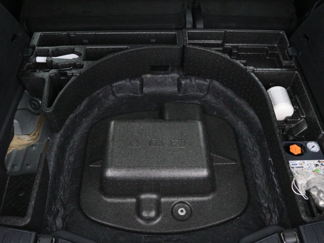 Ford Kuga - 2.5 PHEV Vignale