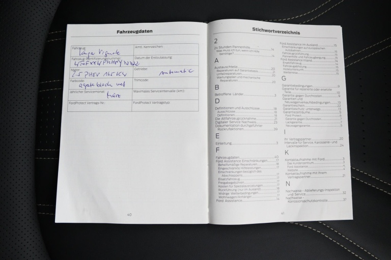 Ford Kuga - 2.5 PHEV Vignale 42