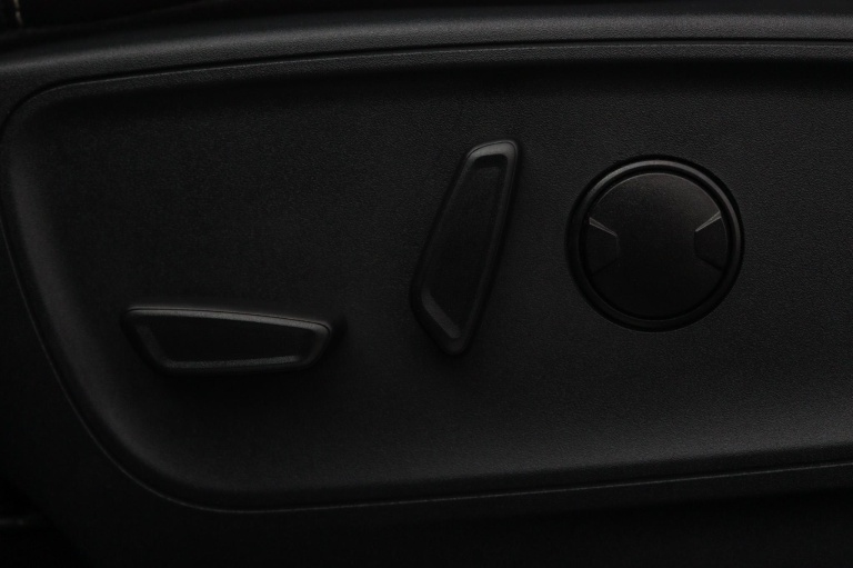 Ford Kuga - 2.5 PHEV Vignale 43