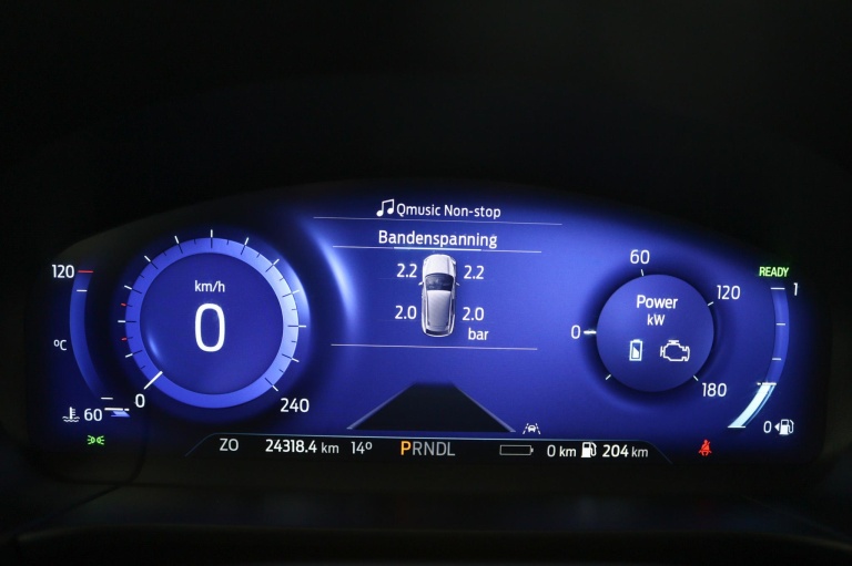 Ford Kuga - 2.5 PHEV Vignale 44