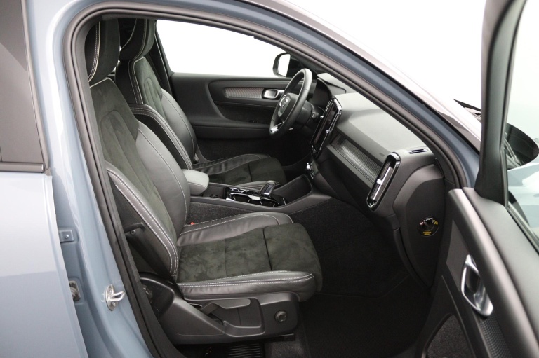 Volvo XC40 - 1.5 T5 Recharge Inscription 19