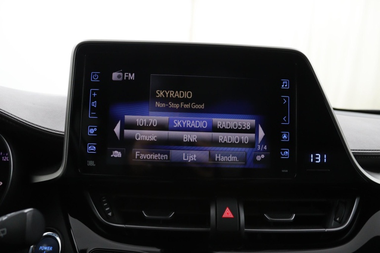 Toyota C-HR - 1.8 Hybrid Bi-Tone 13