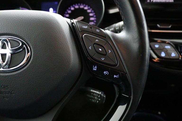 Toyota C-HR - 1.8 Hybrid Bi-Tone 22