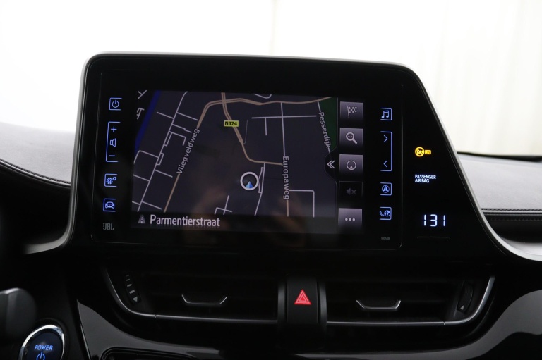 Toyota C-HR - 1.8 Hybrid Bi-Tone 28