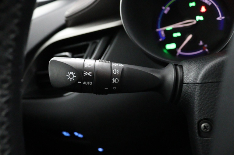 Toyota C-HR - 1.8 Hybrid Bi-Tone 31