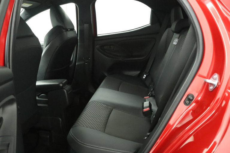 Toyota Yaris - 1.5 Hybrid 130 Executive 18