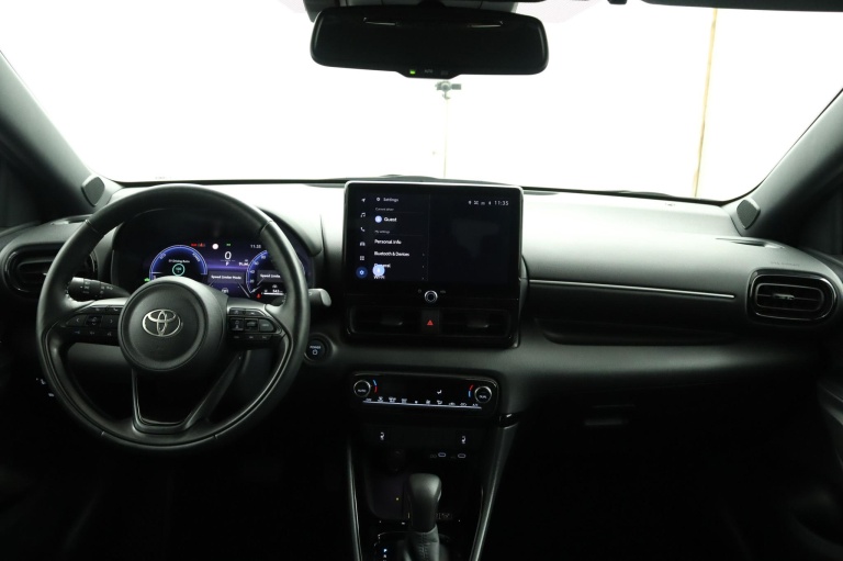 Toyota Yaris - 1.5 Hybrid 130 Executive 57