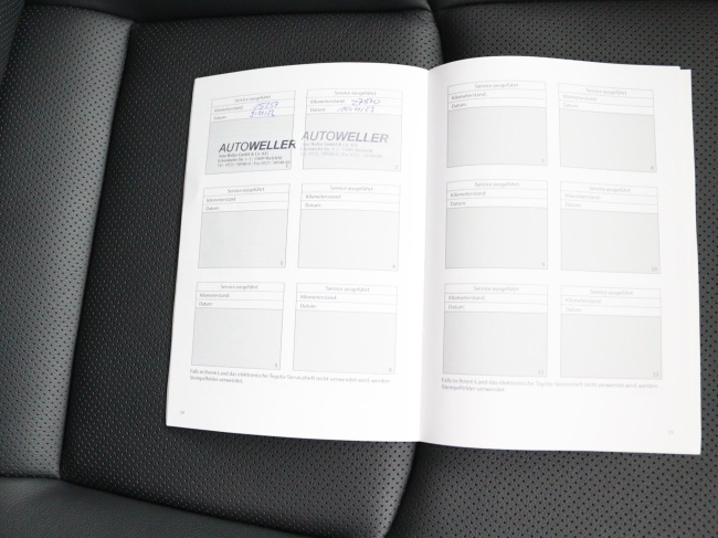 Toyota RAV4 - 2.5 Plug-in Hybrid AWD Bi-Tone Plus