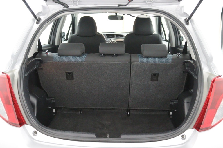 Toyota Yaris - 1.3 VVT-i Aspiration 27