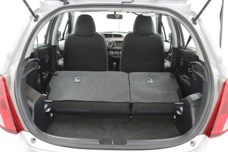 Toyota Yaris - 1.3 VVT-i Aspiration 28