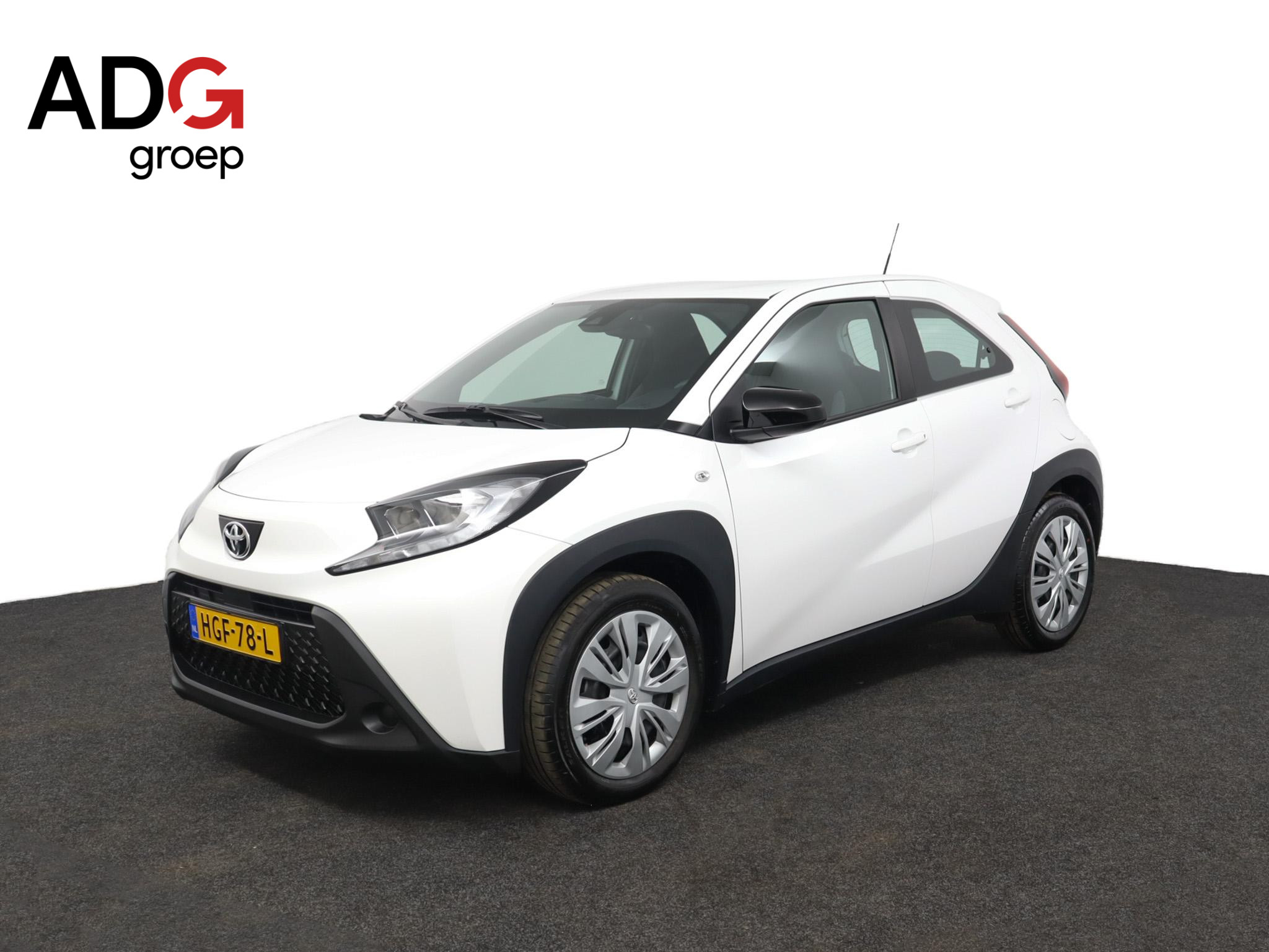 Toyota Aygo X - 1.0 VVT-i MT Play
