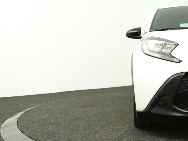 Toyota Aygo X - 1.0 VVT-i MT Play
