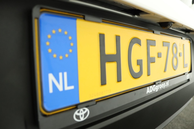 Toyota Aygo X - 1.0 VVT-i MT Play 42