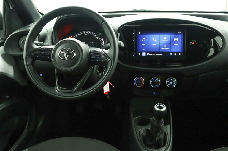 Toyota Aygo X - 1.0 VVT-i MT Play 60