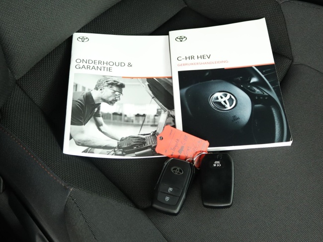 Toyota C-HR - 1.8 Hybrid 140 Dynamic