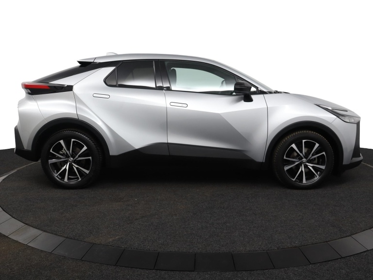 Toyota C-HR - 1.8 Hybrid 140 Dynamic 13