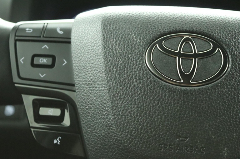 Toyota C-HR - 1.8 Hybrid 140 Dynamic 19