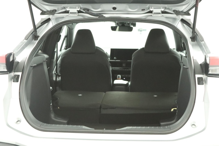 Toyota C-HR - 1.8 Hybrid 140 Dynamic 26