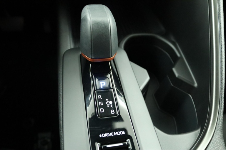 Toyota C-HR - 1.8 Hybrid 140 Dynamic 27