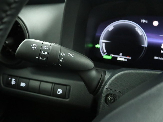 Toyota C-HR - 1.8 Hybrid 140 Dynamic