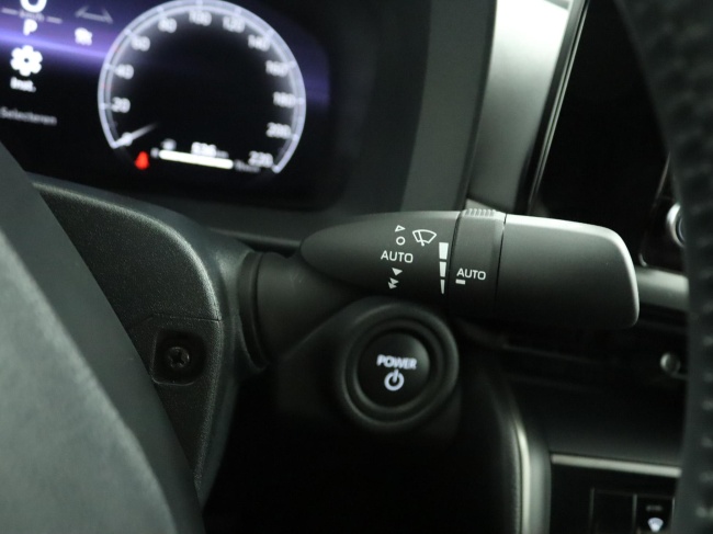 Toyota C-HR - 1.8 Hybrid 140 Dynamic