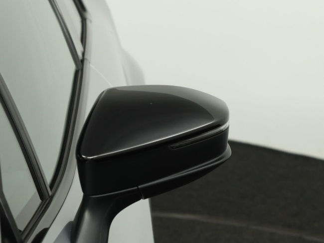 Toyota C-HR - 1.8 Hybrid 140 Dynamic