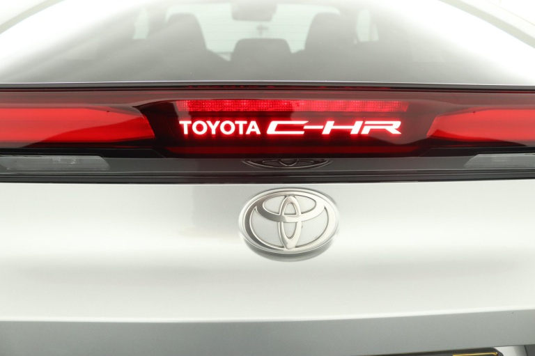 Toyota C-HR - 1.8 Hybrid 140 Dynamic 43