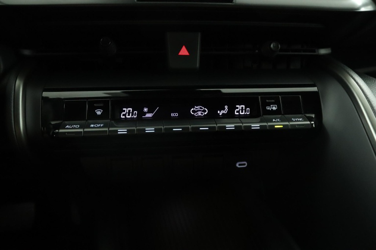 Toyota C-HR - 1.8 Hybrid 140 Dynamic 7