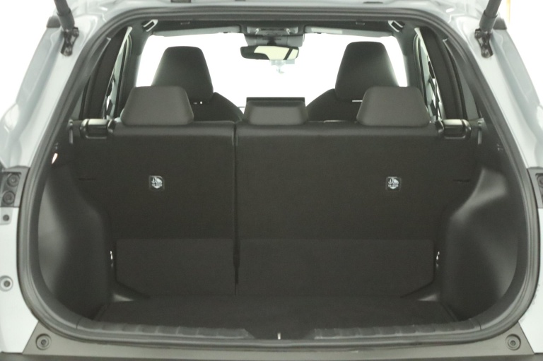 Toyota Corolla Cross - Hybrid 140 Style 23