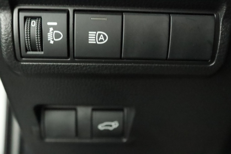 Toyota Corolla Cross - Hybrid 140 Style 30