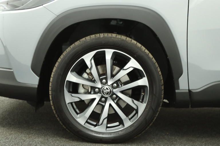 Toyota Corolla Cross - Hybrid 140 Style 38