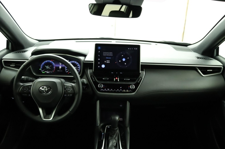 Toyota Corolla Cross - Hybrid 140 Style 63