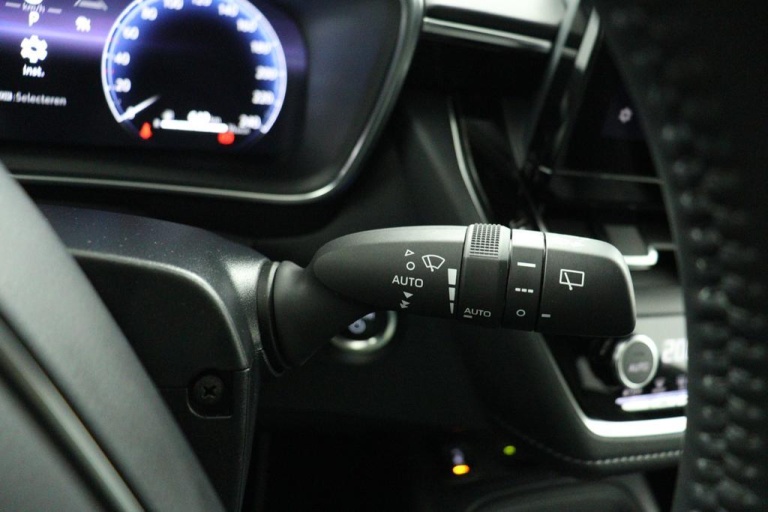 Toyota Corolla Touring Sports - Hybrid 140 Dynamic 31