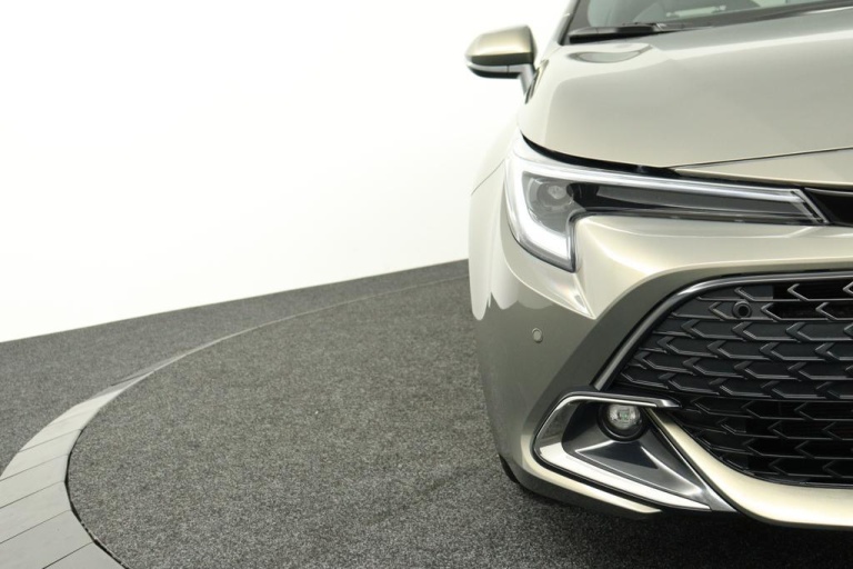 Toyota Corolla Touring Sports - Hybrid 140 Dynamic 35