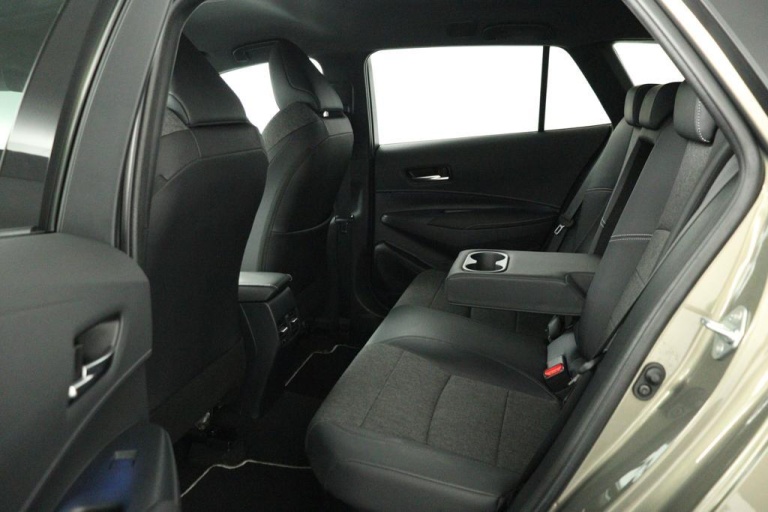 Toyota Corolla Touring Sports - Hybrid 140 Dynamic 40