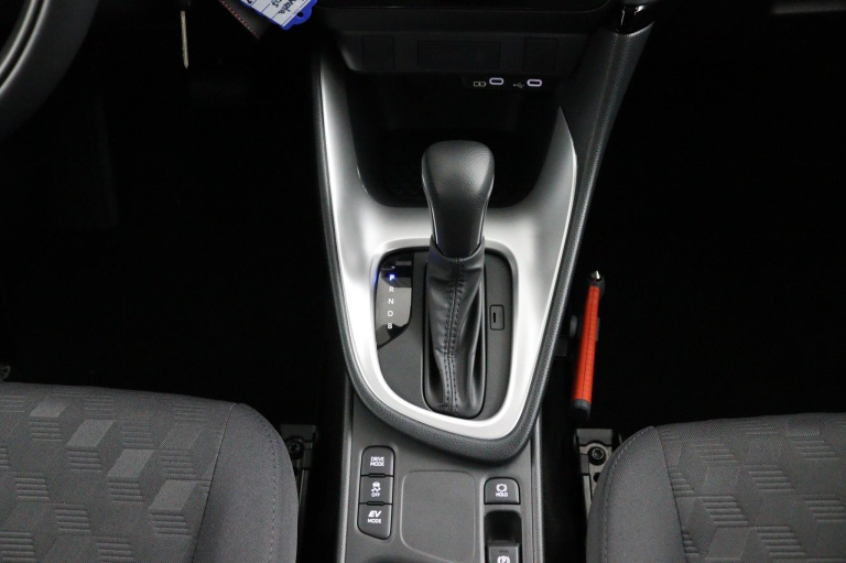 Toyota Yaris - 1.5 Hybrid 115 Comfort 26