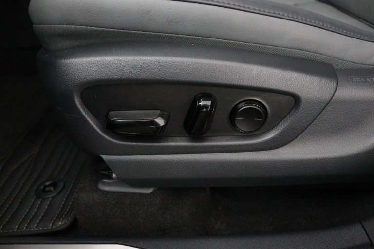 Lexus RZ - 450e Executive Line 71 kWh 38