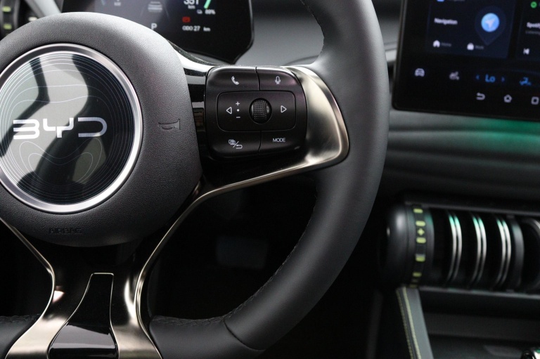 BYD ATTO 3 - Comfort 60 kWh 16