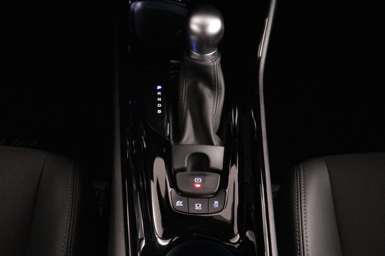 Toyota C-HR - 1.8 Hybrid Dynamic 27